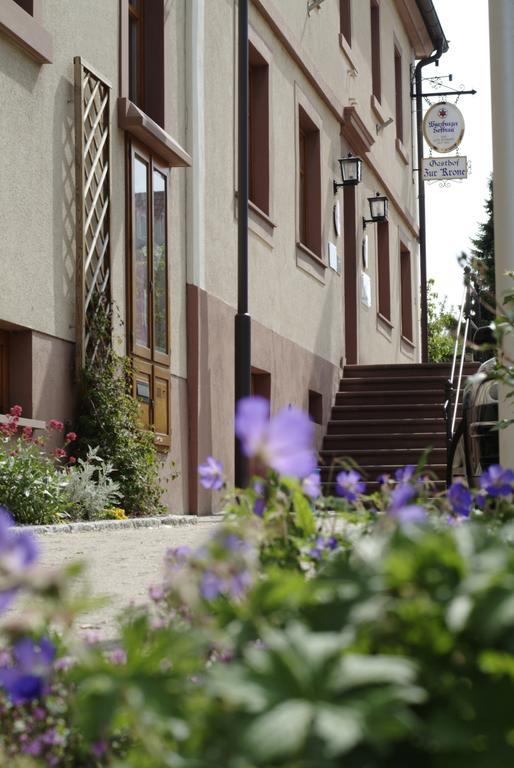 Akzent Hotel Krone Helmstadt Exterior photo
